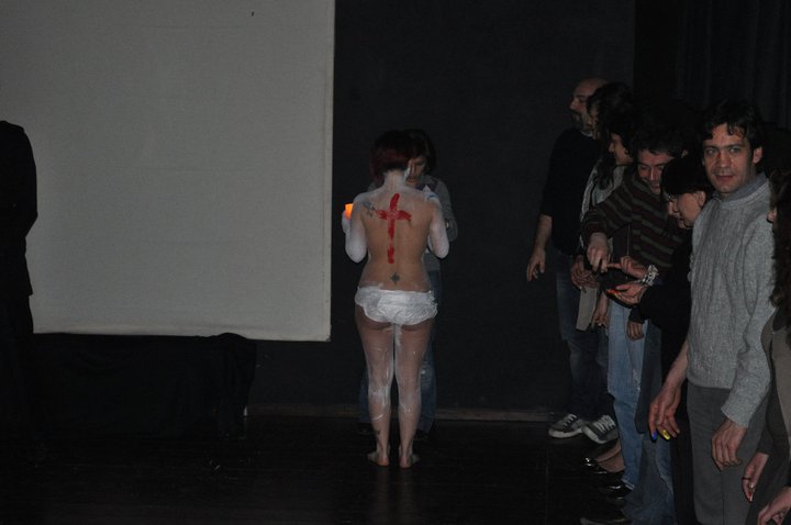 Giovanna D'Amico - Performance Art - Buio