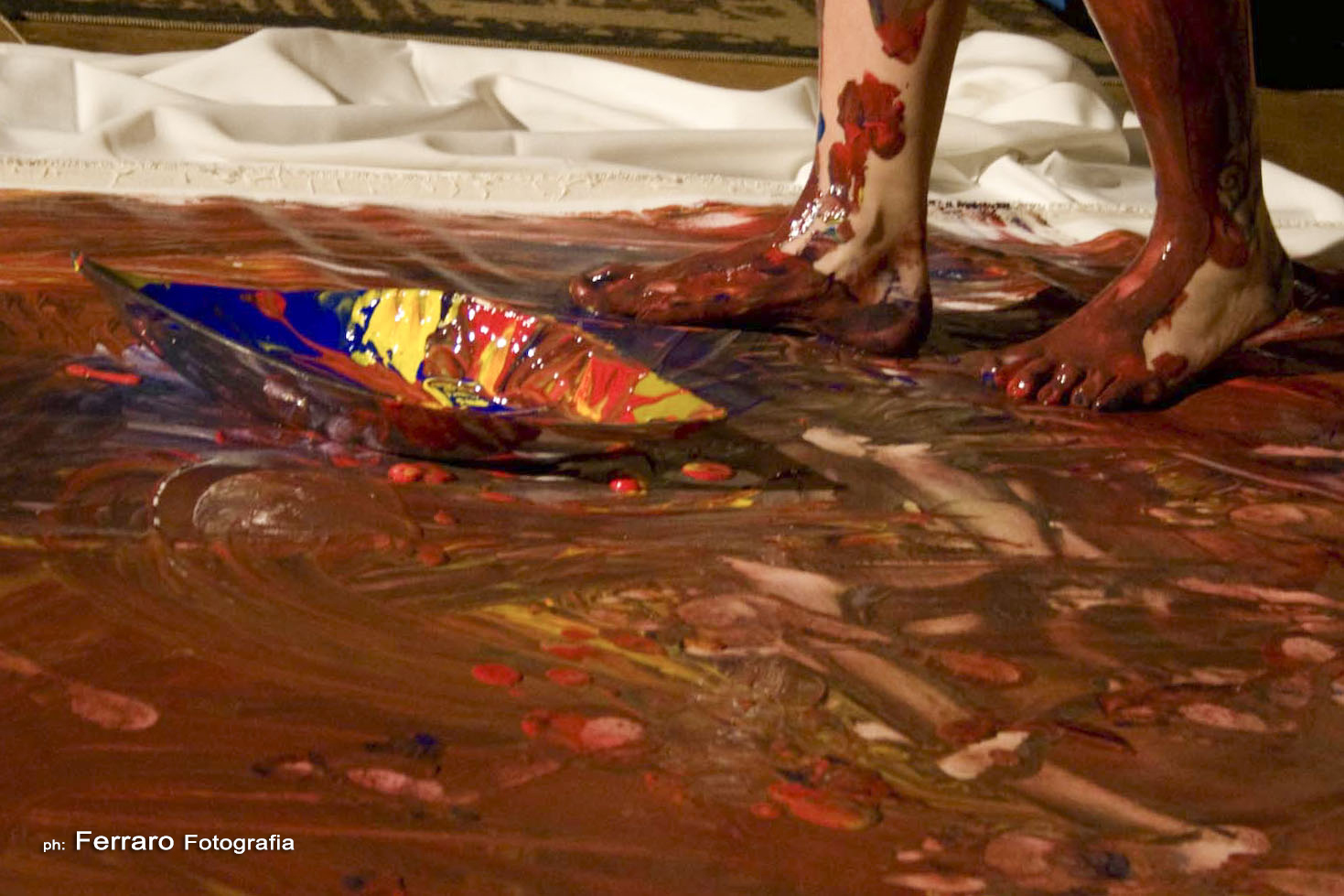 Giovanna D'Amico - Performance Art - Corpo e colore