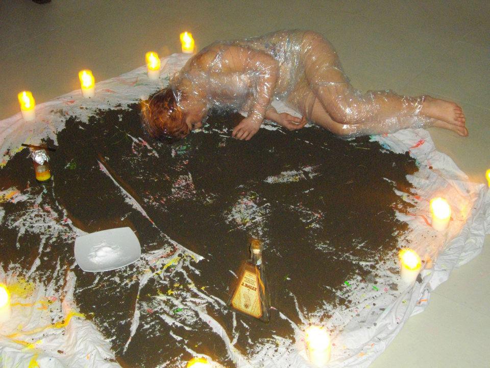 Giovanna d'Amico - Life is Beautiful - Performance Art