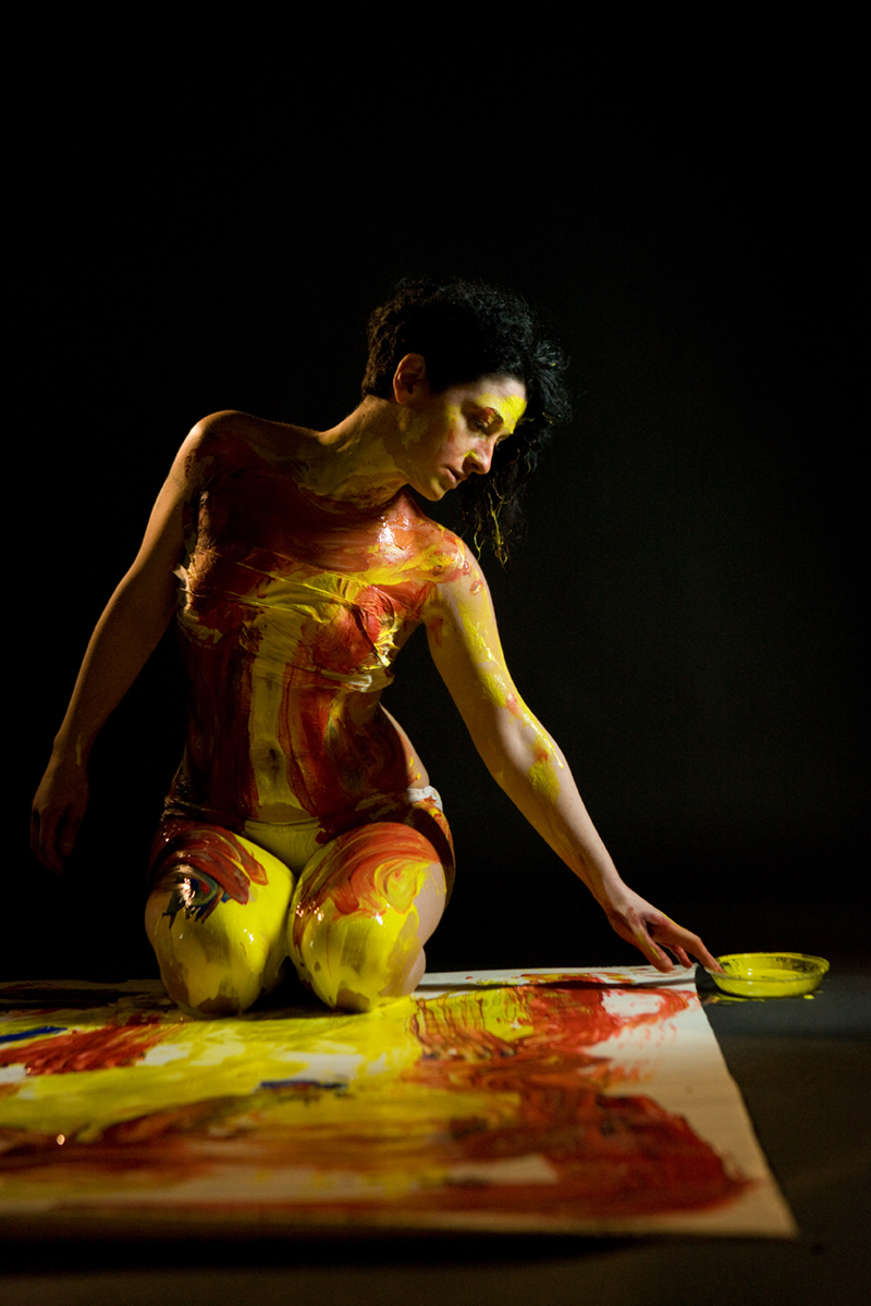 Giovanna D'Amico - Performance Art - Corpo e colore