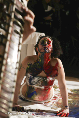 Giovanna D'Amico - Performance Art - Corpo e colore